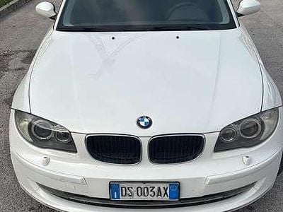 Usata BMW 120 177 CV (130 kW) 2008 Utilitaria