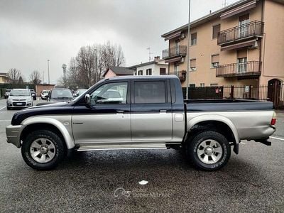 Usata Mitsubishi L200 116 CV (85 kW) 2005 Blu Pick-up