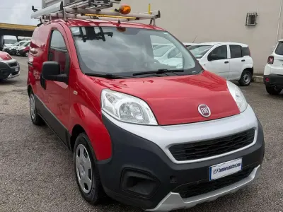 Usata Fiat Fiorino 95 CV (69 kW) 2017 Rosso Monovolume
