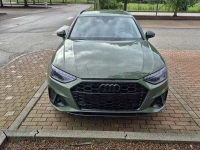 Usata Audi A4 S-Line 150 CV (110 kW) 2024 Verde Station wagon