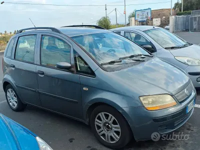 Usata Fiat Idea 69 CV (50 kW) 2006 Grigio Monovolume