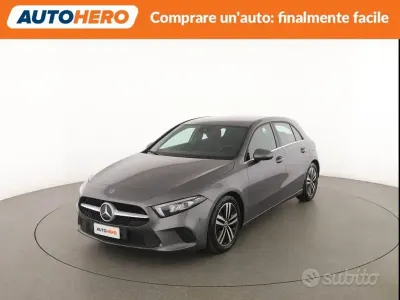Occasion Mercedes A180 Business 116 ch (85 kW) 2019 Gris Berline