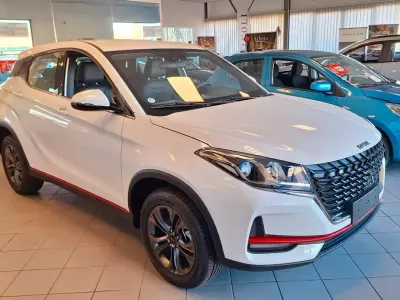 Nuova DFSK Glory 500 106 CV (77 kW) 2026 Bianco SUV