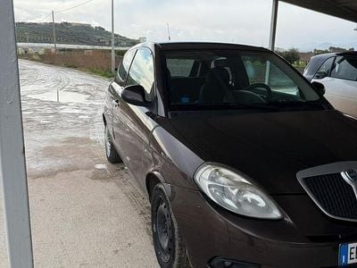 Usata Lancia Ypsilon 2010 Marrone Utilitaria