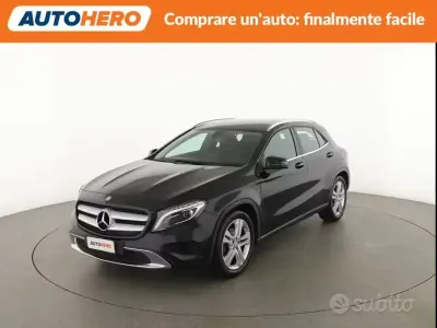 Begagnad Mercedes GLA180 122 HK (89 kW) 2016 Svart SUV