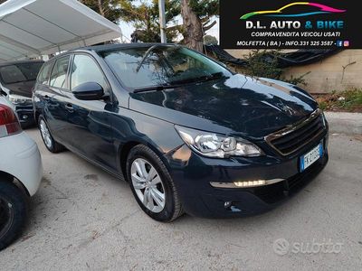 Usata Peugeot 308 Business-Line 120 CV (88 kW) 2017 Blu Station wagon