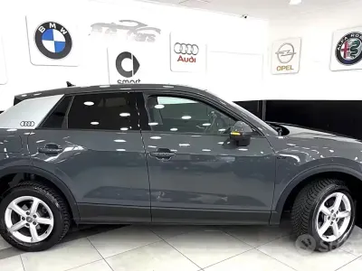 Usata Audi Q2 116 CV (85 kW) 2019 Grigio SUV
