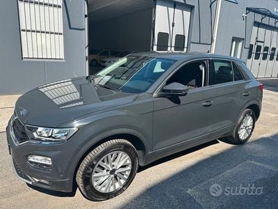VW T-Roc