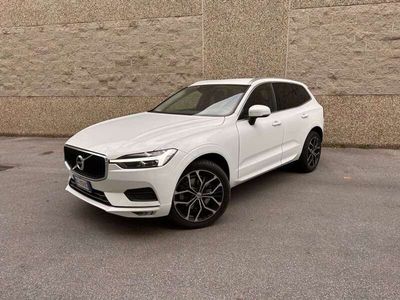 usata Volvo XC60 B4 (d) AWD Geartronic Momentum Pro