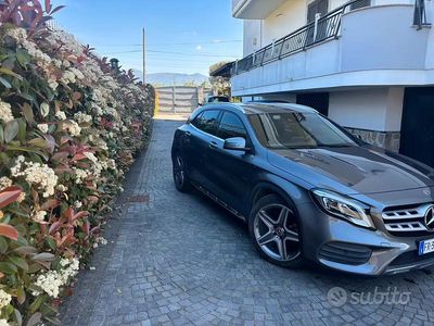 Usata Mercedes GLA200 Premium 136 CV (100 kW) 2018 Grigio SUV