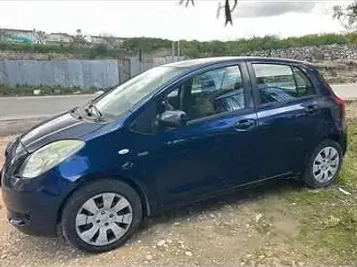 Usata Toyota Yaris Sol 75 CV (55 kW) 2007 Utilitaria