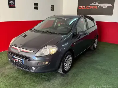 Occasion Fiat Punto Evo 77 ch (56 kW) 2010 Gris Citadine