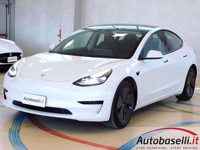 Usata Tesla Model 3 RWD 235 kW (320 CV) 2023 Bianco Berlina