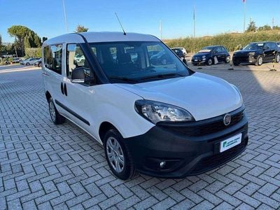 Usata Fiat Doblò 95 CV (69 kW) 2019 Bianco Monovolume