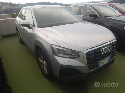 Usata Audi Q2 Business 116 CV (85 kW) 2024 Grigio SUV