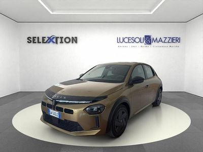 Usata Lancia Ypsilon 100 CV (73 kW) 2024 Oro Utilitaria