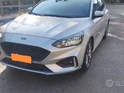 Grigio Usata 2021 Ford Focus ST-Line Station wagon | 13.000 € (Buon prezzo)
