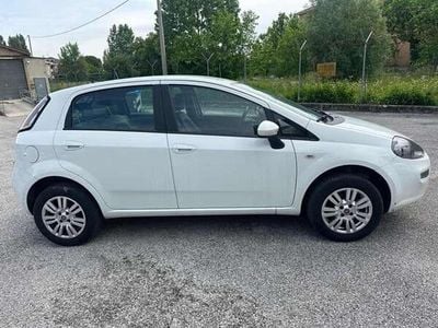 Usata Fiat Punto Evo Emotion 105 CV (77 kW) 2013 Bianco Utilitaria