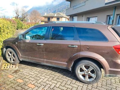 Usata Fiat Freemont Lounge 170 CV (125 kW) 2012 Marrone SUV