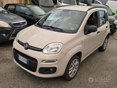 Usata Fiat Panda Lounge 84 CV (61 kW) 2013 Beige Utilitaria