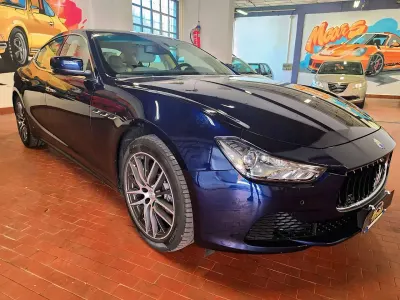 Usata Maserati Ghibli 250 CV (183 kW) 2016 Blu/azzurro Berlina