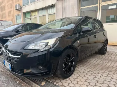 Usata Opel Corsa 90 CV (66 kW) 2019 Nero Utilitaria