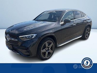 Grigio Nuova 2025 Mercedes GLC220 Advanced Coupé | 74.800 € (Molto cara)