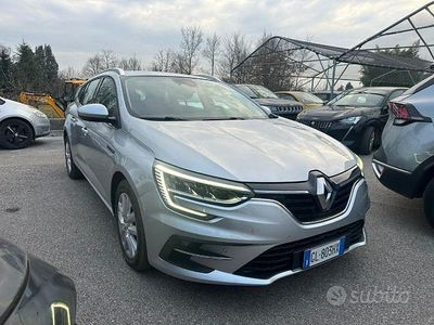 Usata Renault Mégane GrandTour 116 CV (85 kW) 2022 Grigio Station wagon