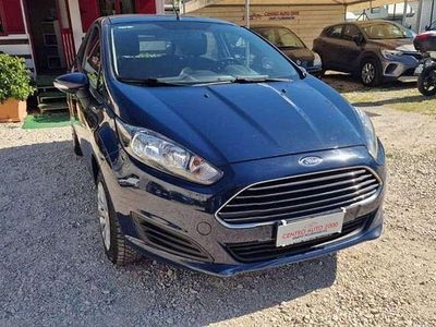 Usata Ford Fiesta 95 CV (69 kW) 2015 Berlina