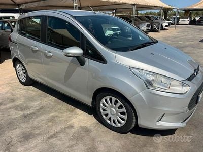 Usata Ford B-MAX Individual 95 CV (69 kW) 2013 Grigio Monovolume