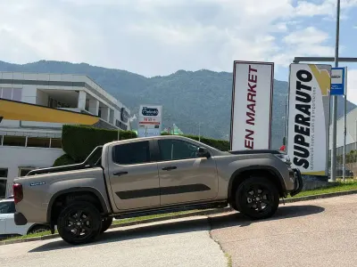 Usata VW Amarok Life 205 CV (150 kW) 2025 Beige Pick-up