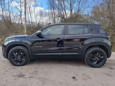 Usata Jeep Avenger Longitude 101 CV (74 kW) 2025 Nero SUV
