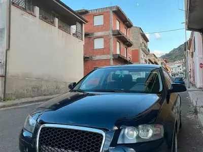 Usata Audi A3 105 CV (77 kW) 2005 Bluazzurro Utilitaria