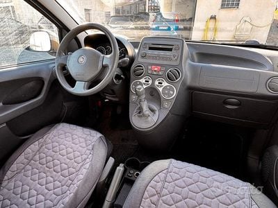Usata Fiat Panda 54 CV (39 kW) 2010 Grigio Utilitaria