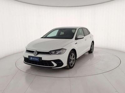 Usata VW Polo R-line 95 CV (69 kW) 2023 Bianco pastello Berlina