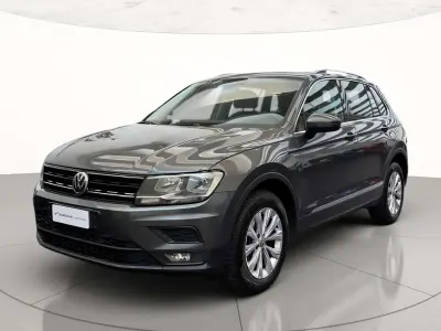Usata VW Tiguan Business 150 CV (110 kW) 2020 Indium grey metallizzato SUV