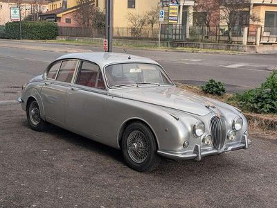 Usata Jaguar MK II 209 CV (153 kW) 1968 Argento Berlina