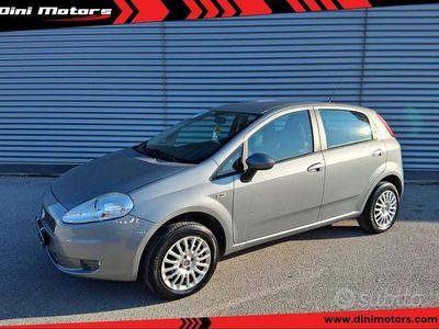 Usata Fiat Grande Punto 77 CV (56 kW) 2009 Grigio Utilitaria