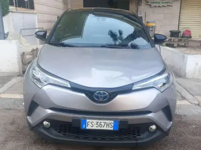 Usata Toyota C-HR