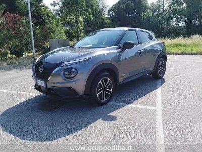 Usata Nissan Juke N-Connecta 143 CV (105 kW) 2025 Grigio SUV
