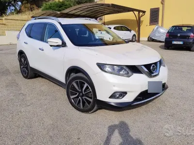 Usata Nissan X-Trail Tekna 131 CV (96 kW) 2015 Bianco SUV