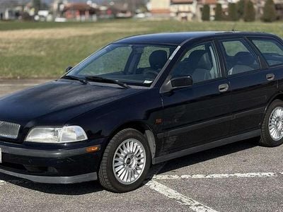 Usata Volvo V40 116 CV (85 kW) 1996 Station wagon