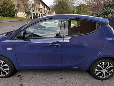 Usata Lancia Ypsilon 69 CV (50 kW) 2017 Utilitaria