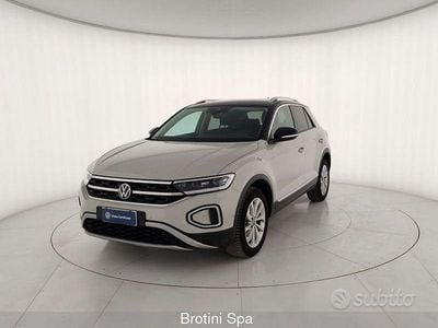 Grigio Usata 2022 VW T-Roc Style SUV | 20.200 € (Buon prezzo)