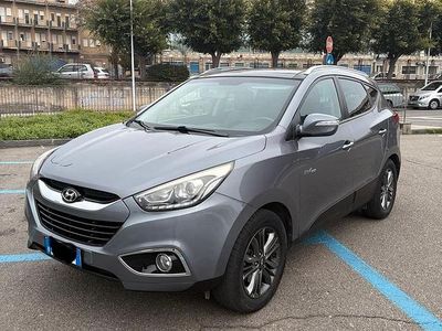Usata Hyundai ix35 Xpossible 116 CV (85 kW) 2015 Grigio SUV