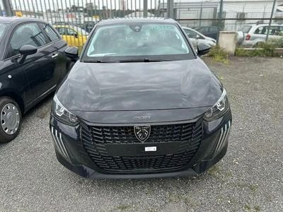 Usata Peugeot 208 Allure 100 CV (73 kW) 2024 Nero Utilitaria