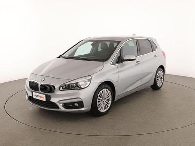 Gebraucht BMW 218 Active Tourer Luxury Line 150 PS (110 kW) 2015 Silber Van / Kleinbus