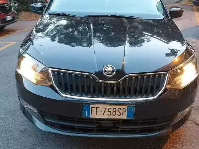 Usata Skoda Fabia Style 90 CV (66 kW) 2016 Nero Station wagon