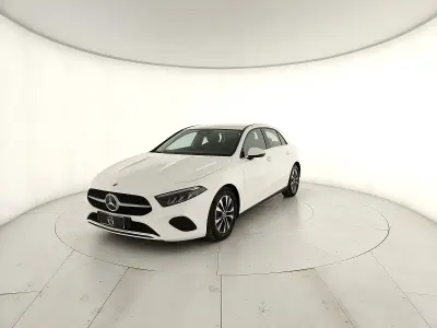 Usata Mercedes A180 Advanced 116 CV (85 kW) 2025 Bianco Berlina
