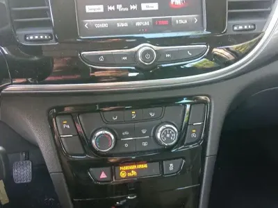 Usata Opel Mokka X 110 CV (80 kW) 2017 Grigio SUV